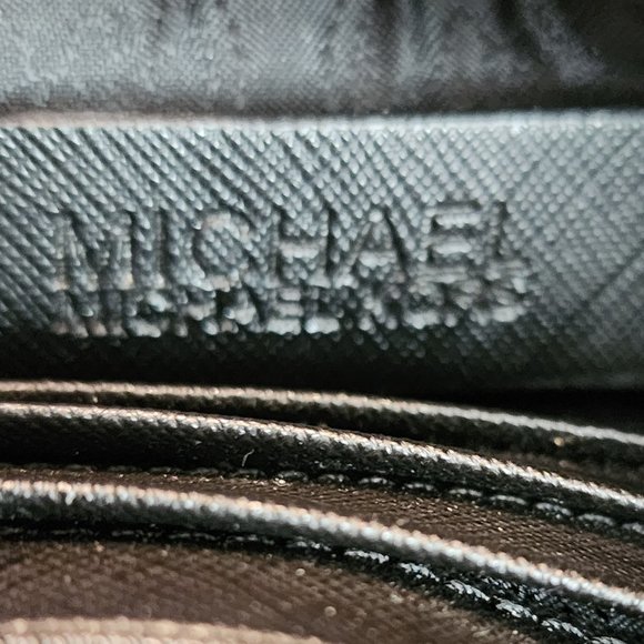 Michael Kors Black Jet Set Monogram Crossbody Bag - Picture 6 of 6